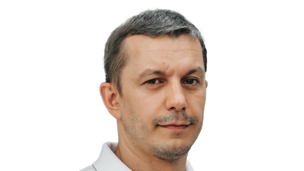 Станислав Бернухов