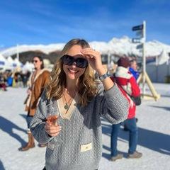 Анна Волкова