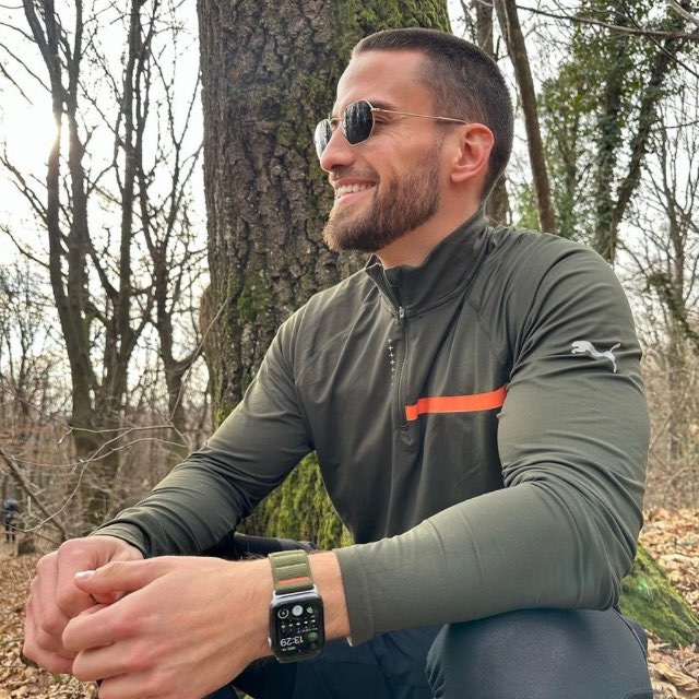 Роман Медведев