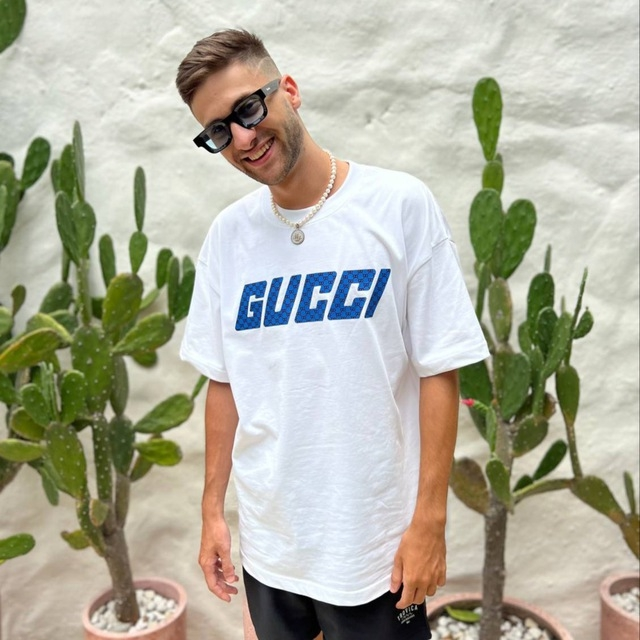 Владислав Волков